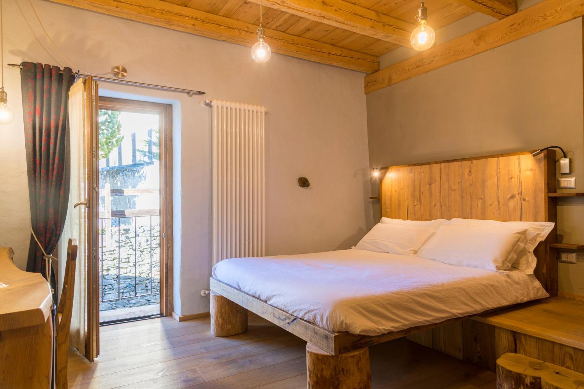 Usseaux La Placette - Albergo Diffuso E Trattoria מראה חיצוני תמונה