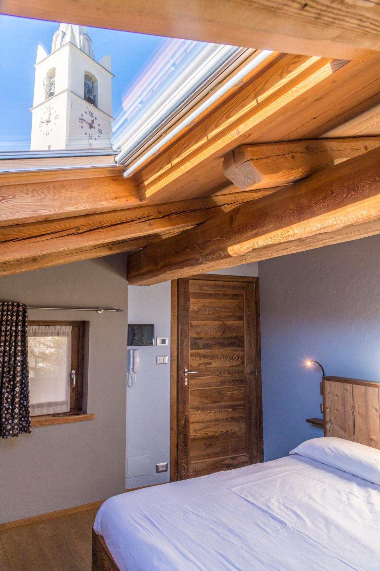 Usseaux La Placette - Albergo Diffuso E Trattoria מראה חיצוני תמונה