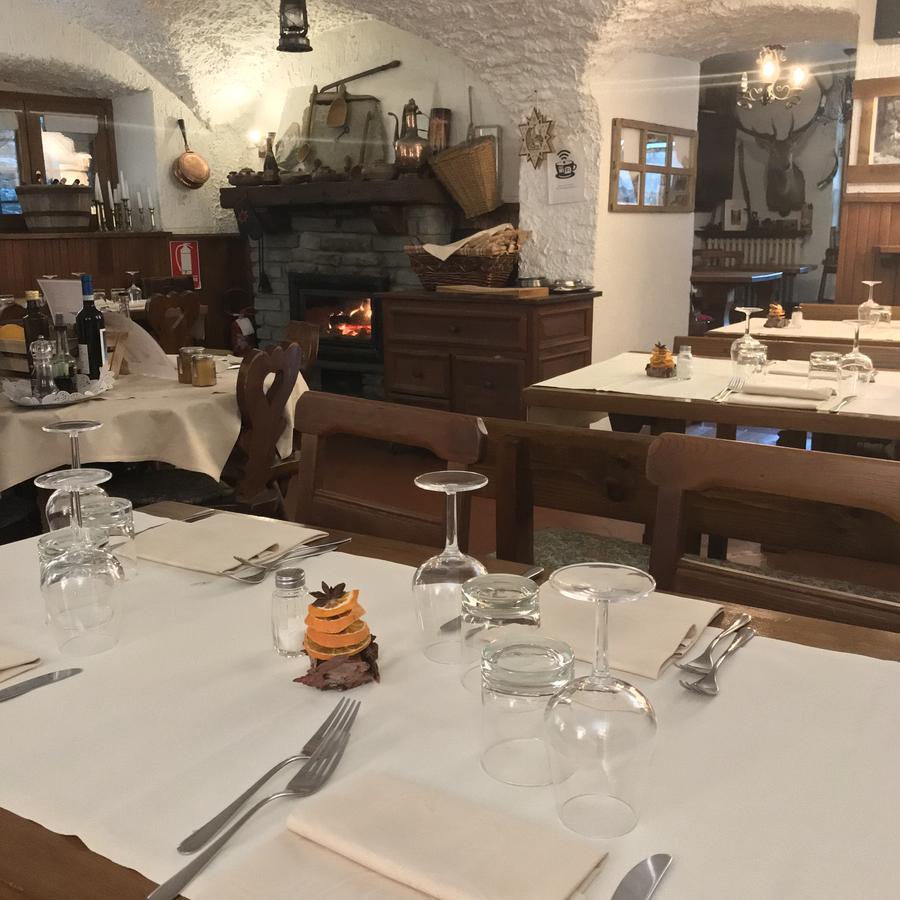 Usseaux La Placette - Albergo Diffuso E Trattoria מראה חיצוני תמונה
