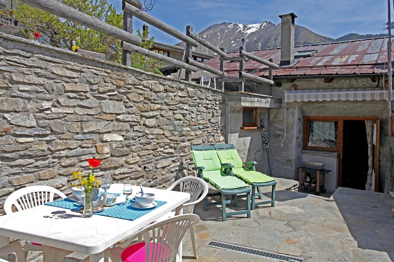 Usseaux La Placette - Albergo Diffuso E Trattoria מראה חיצוני תמונה